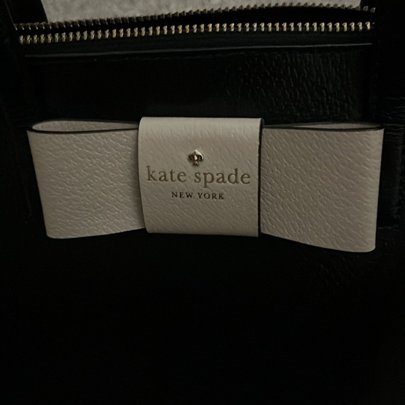 Kate spade crossbody - Picture 4 of 4